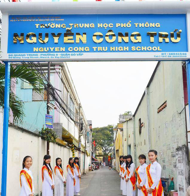 Phụ huynh bức xúc với khoản tiền “hỗ trợ giáo dục”