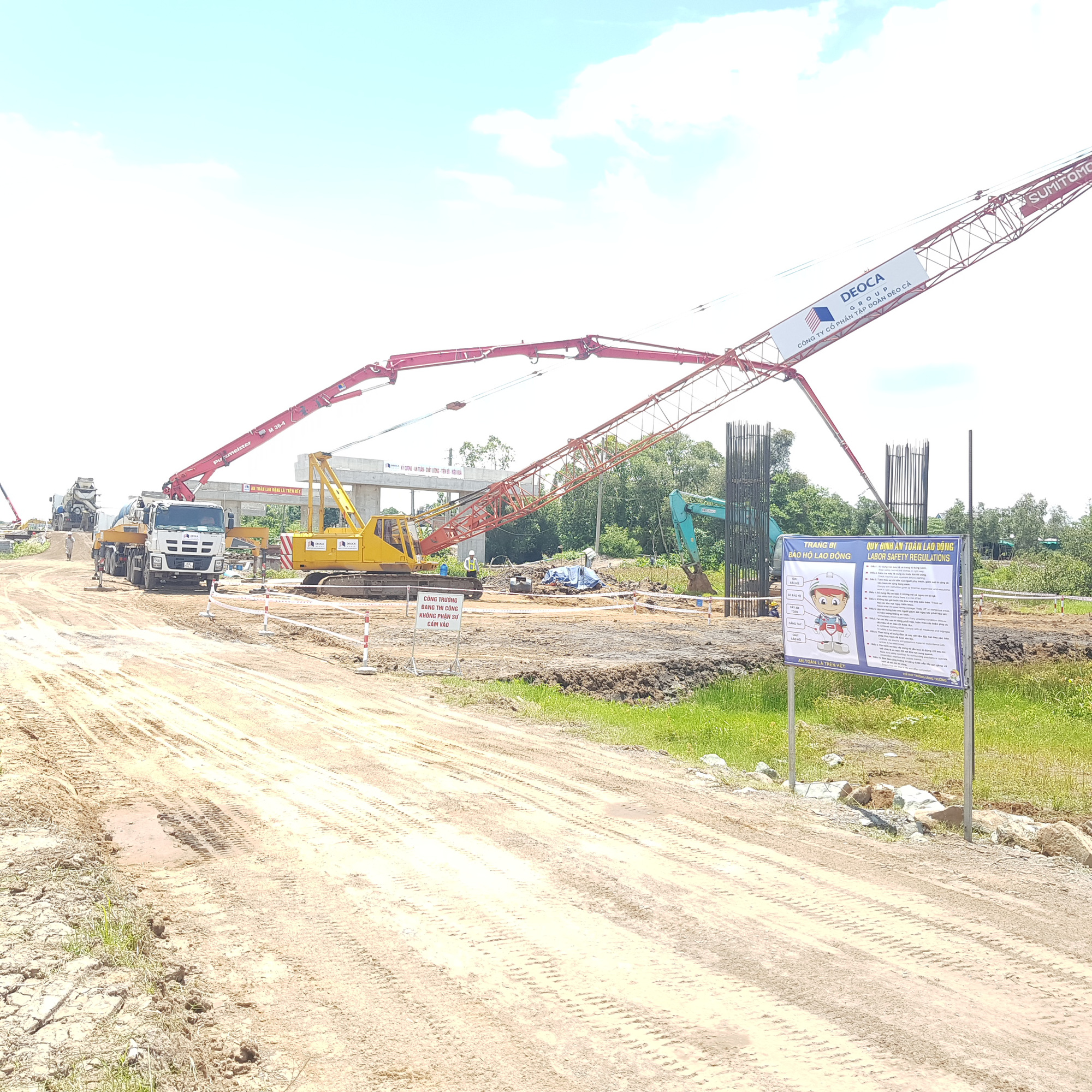 Cao tốc Trung Lương- Mỹ Thuận l&agrave;m xuy&ecirc;n tết - Ảnh 1.