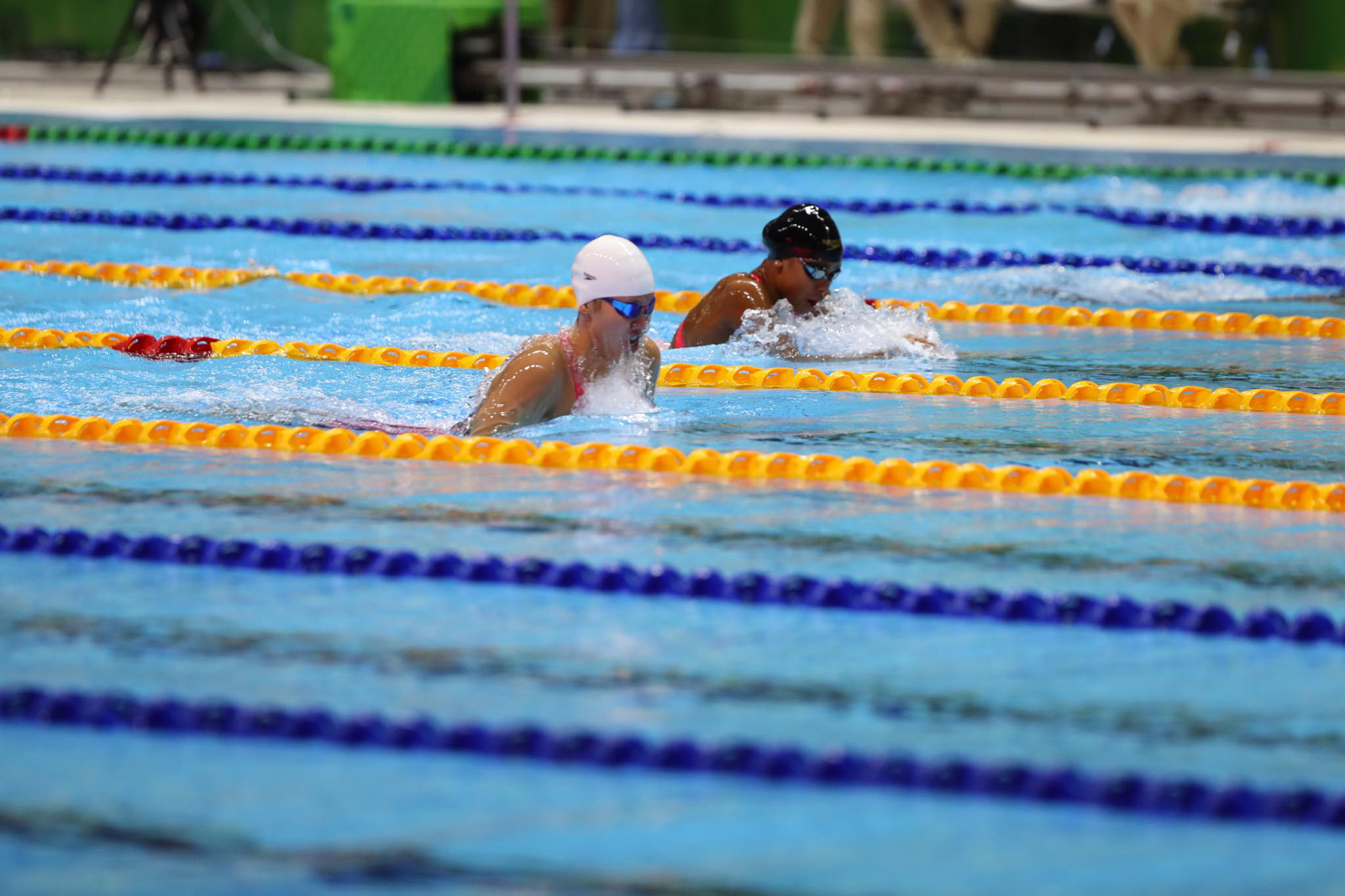 Huy Ho&agrave;ng v&agrave; &Aacute;nh Vi&ecirc;n mang v&agrave;ng SEA Games về cho Việt Nam - Ảnh 2.