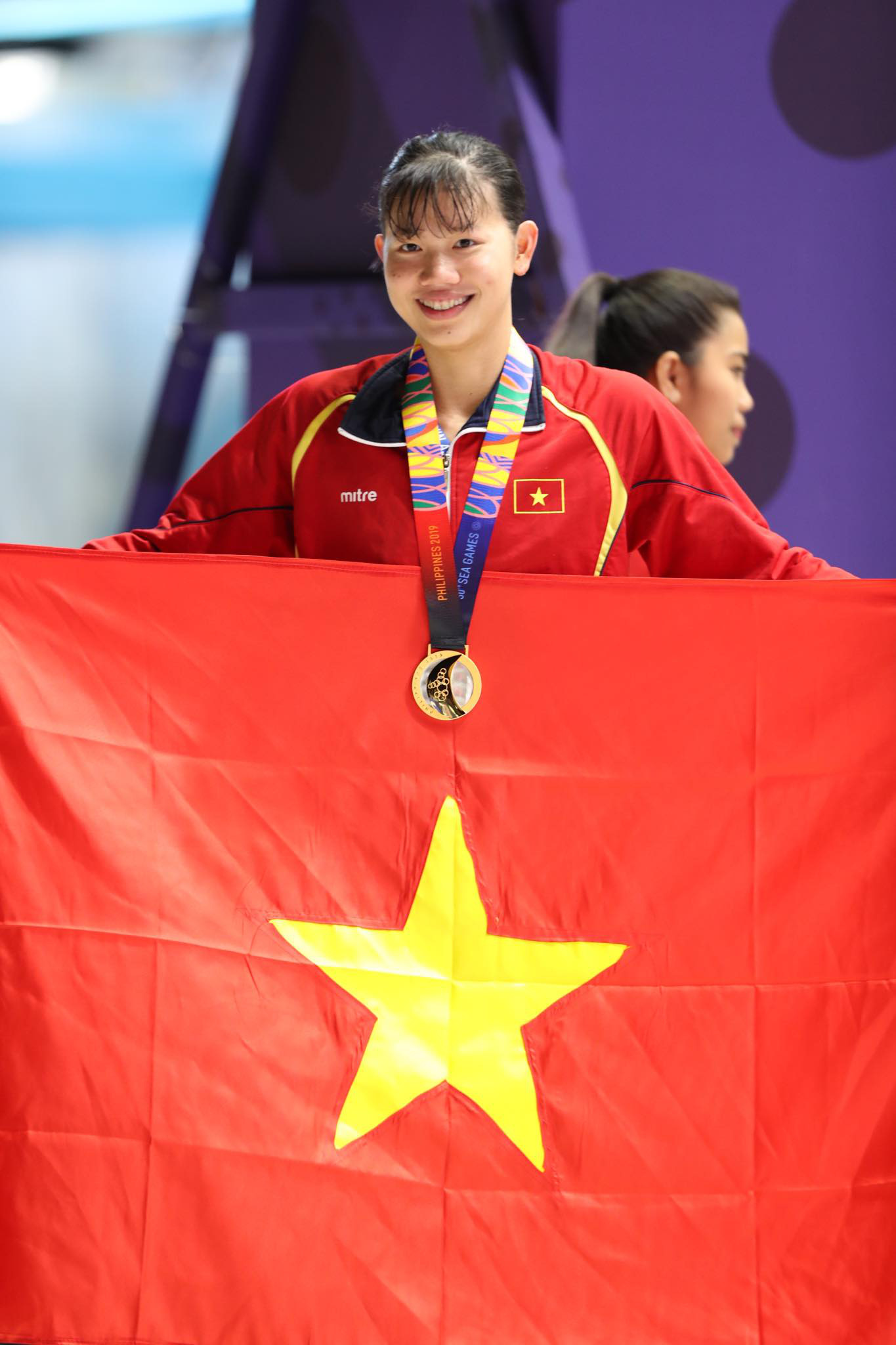 Huy Ho&agrave;ng v&agrave; &Aacute;nh Vi&ecirc;n mang v&agrave;ng SEA Games về cho Việt Nam - Ảnh 3.