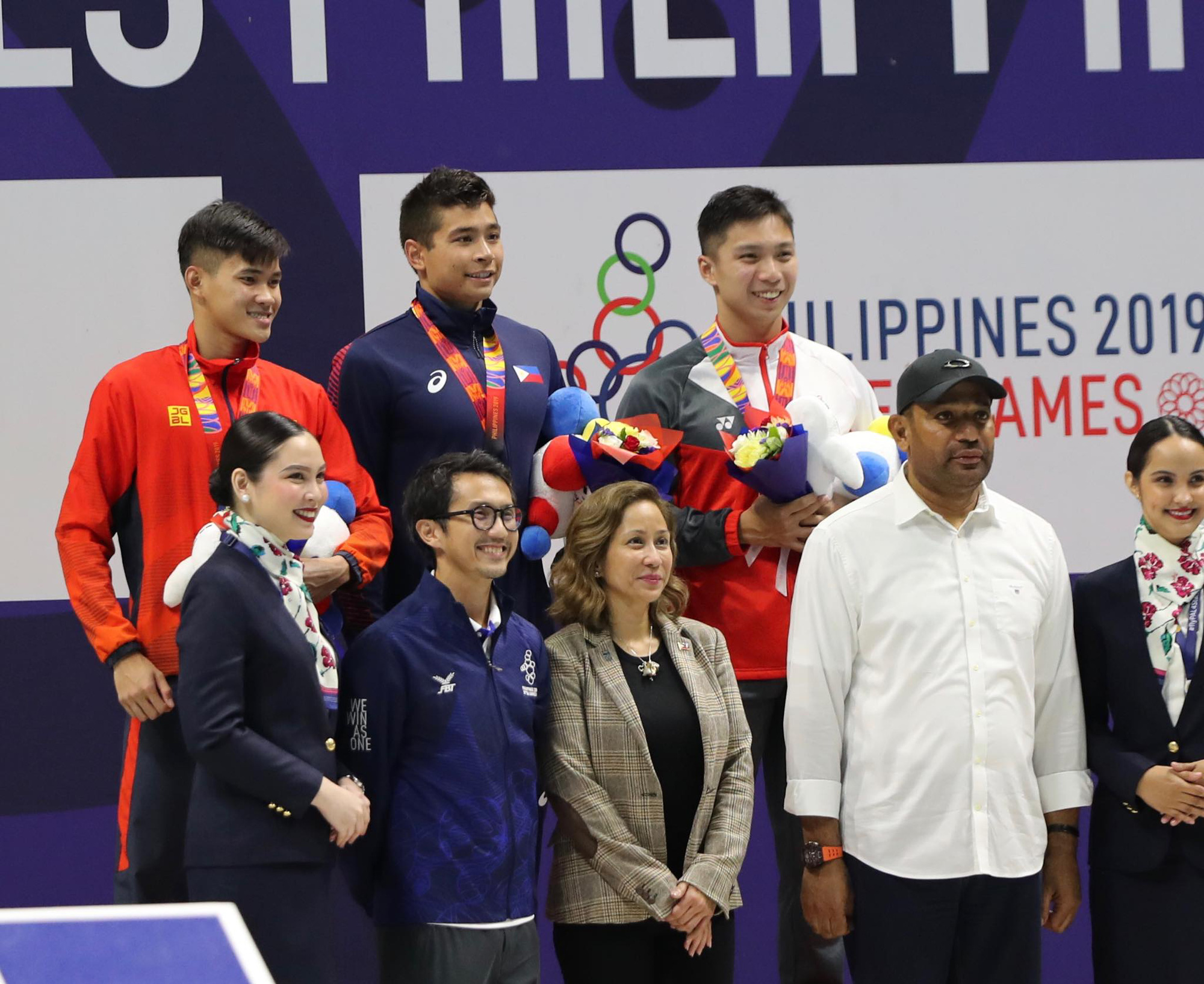 Huy Ho&agrave;ng v&agrave; &Aacute;nh Vi&ecirc;n mang v&agrave;ng SEA Games về cho Việt Nam - Ảnh 8.