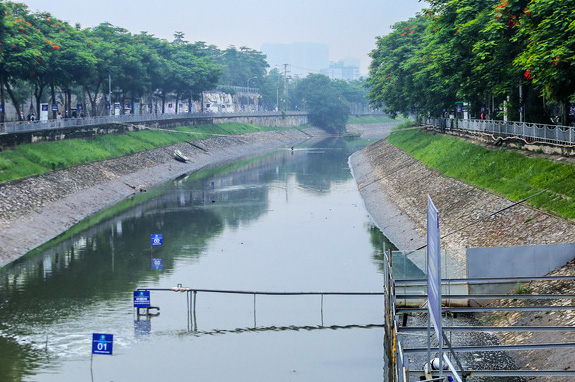 Nhất ngôn ký xuất...