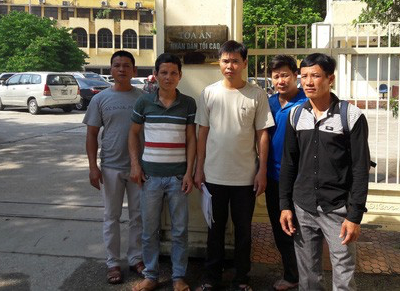 Vụ "cưa cây khô phạm tội trộm cắp": TAND Tối cao rút hồ sơ để xem xét