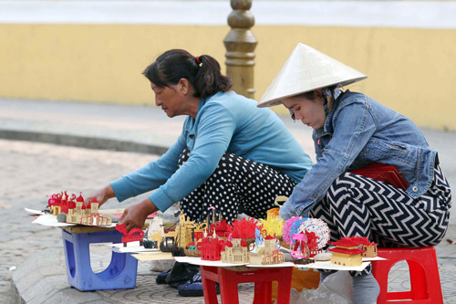 Số người tham gia BHXH tự nguyện tăng 70 lần - Ảnh 1.