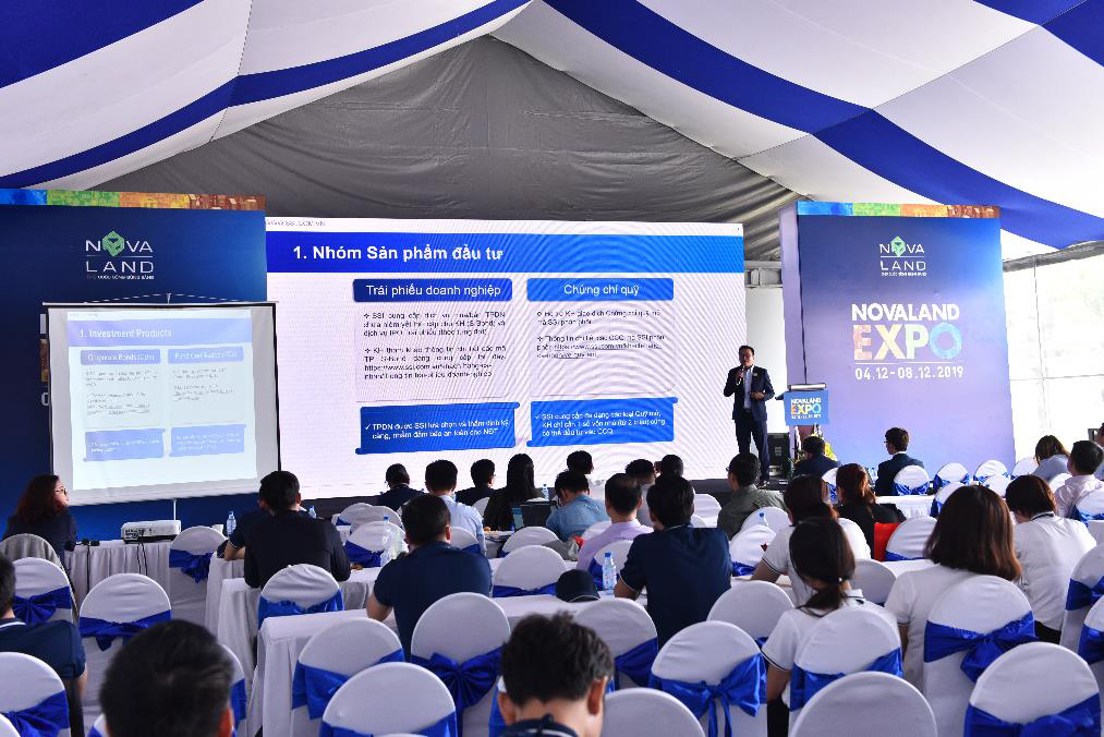 Kh&oacute; l&yacute; giải sức h&uacute;t trong 2 ng&agrave;y đầu diễn ra Novaland Expo - Ảnh 4.