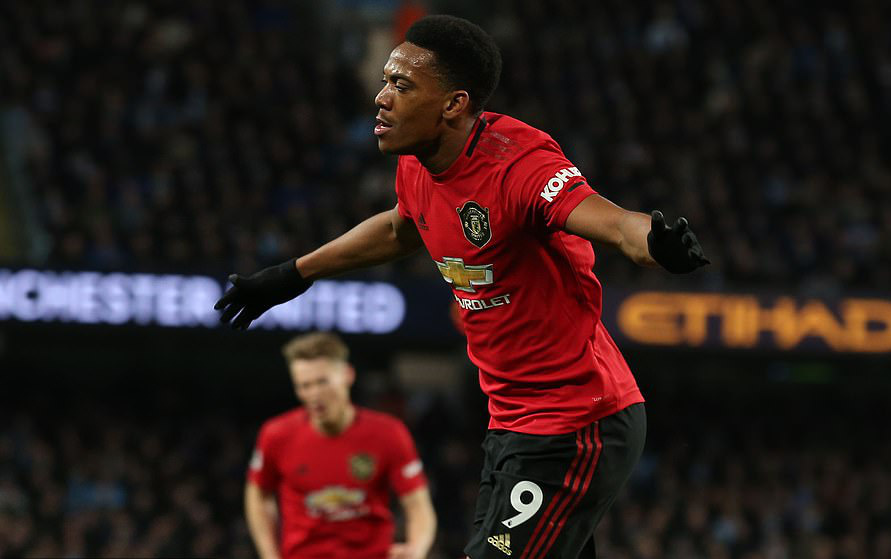 6 ph&uacute;t b&ugrave;ng nổ, song s&aacute;t Man United gieo sầu Man City trận đại chiến - Ảnh 4.