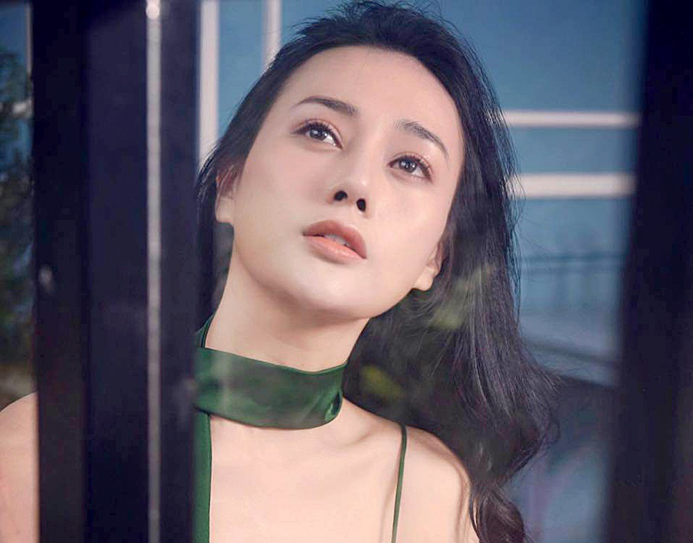 "Quỳnh búp bê" Phương Oanh: Không phải khoe thân mới là gái hư!