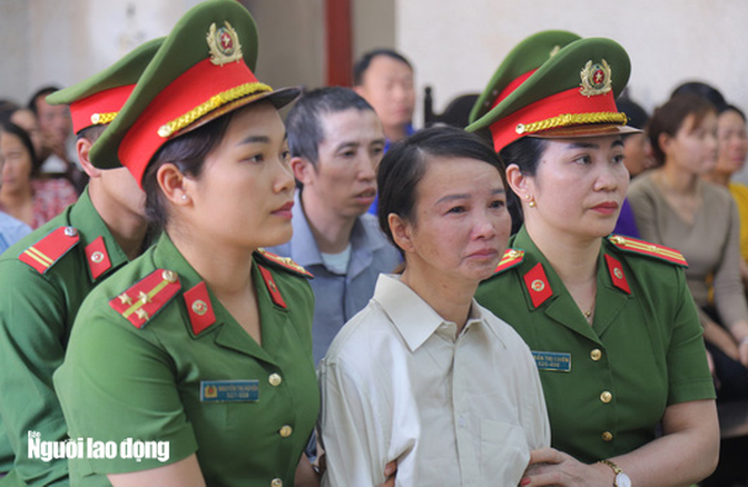 Mẹ nữ sinh giao gà kháng cáo