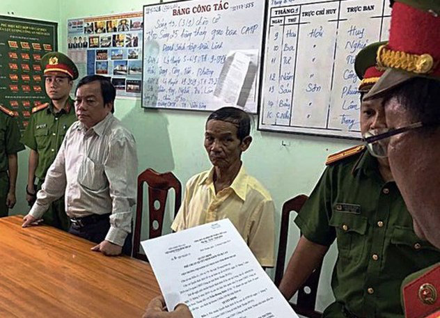Cách hết chức vụ trong Đảng Phó Bí thư Thường trực, Chủ tịch HĐND Phan Thiết