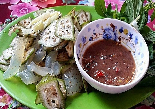 Nuốc - đặc sản riêng xứ Huế - Ảnh 1.