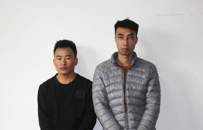 2 nam thanh ni&ecirc;n truy đuổi, đ&aacute;nh tử vong người nghi trộm c&agrave;nh đ&agrave;o vụn - Ảnh 2.