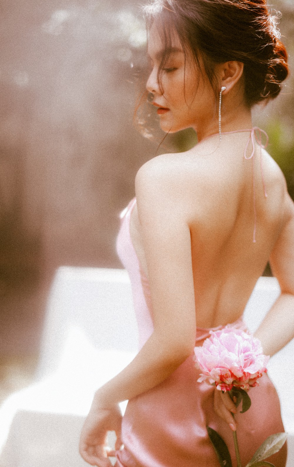 Rũ bỏ h&igrave;nh ảnh buồn b&atilde;, Phạm Quỳnh Anh khoe nhan sắc  n&agrave;ng ti&ecirc;n hoa đ&oacute;n xu&acirc;n - Ảnh 5.