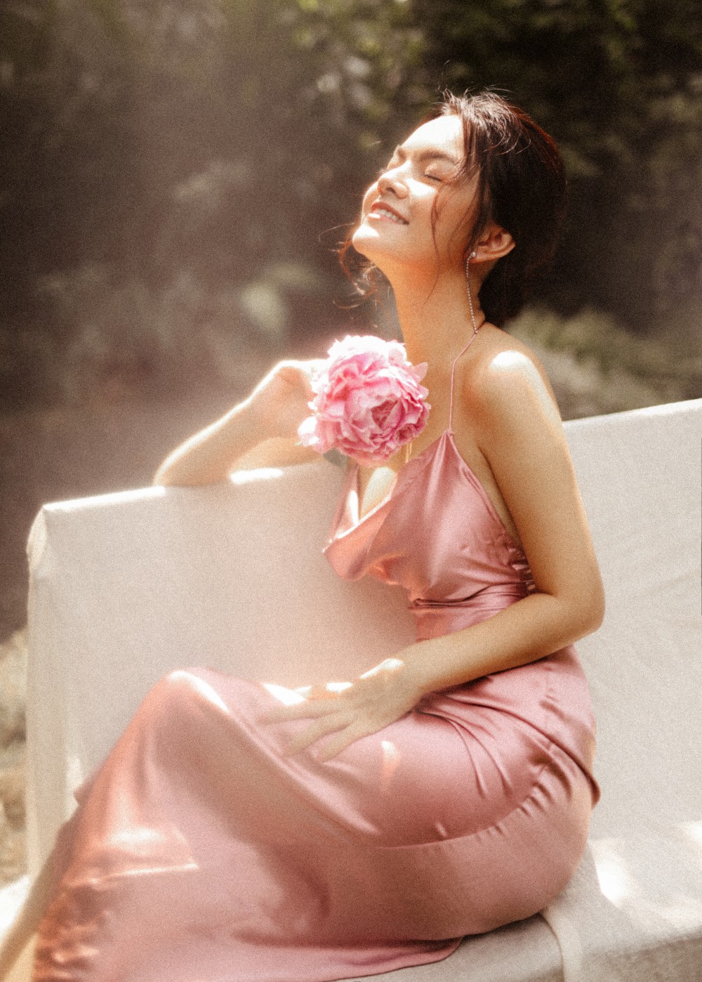 Rũ bỏ h&igrave;nh ảnh buồn b&atilde;, Phạm Quỳnh Anh khoe nhan sắc  n&agrave;ng ti&ecirc;n hoa đ&oacute;n xu&acirc;n - Ảnh 3.
