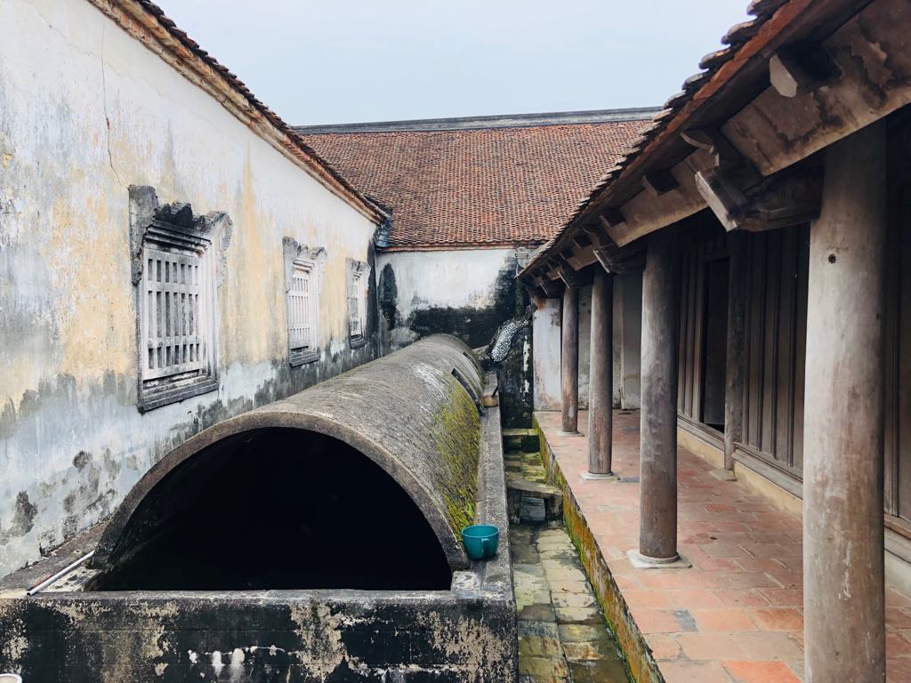 Ngắm vẻ đẹp huyền b&iacute;, cổ k&iacute;nh của ng&ocirc;i ch&ugrave;a ng&agrave;n tuổi Bổ Đ&agrave; - Ảnh 4.