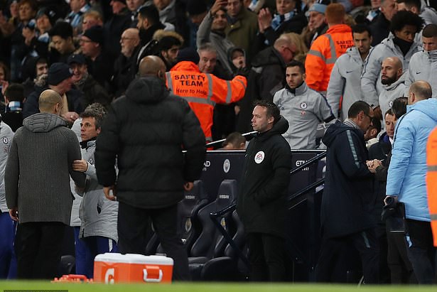 Chelsea thua tan t&aacute;c, HLV Sarri c&oacute; 7 ng&agrave;y cứu ghế - Ảnh 3.