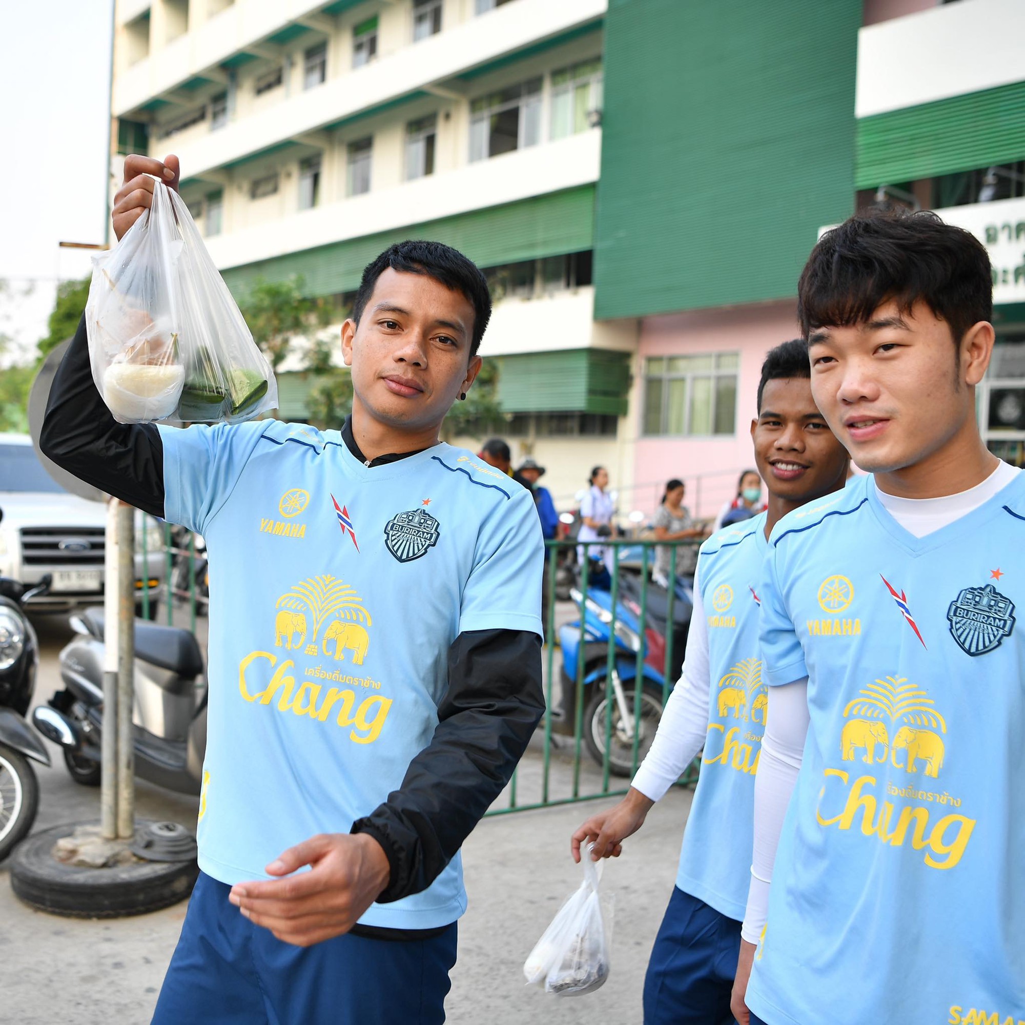 Clip: Xu&acirc;n Trường c&ugrave;ng Buriram United dự học kỳ qu&acirc;n đội - Ảnh 3.