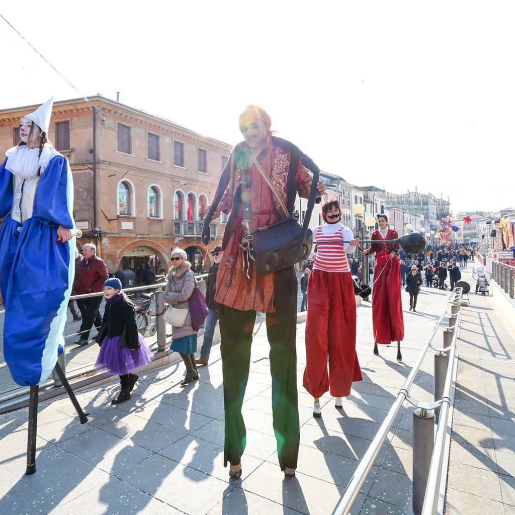 Đến Venice v&agrave;o th&aacute;ng 2, dự lễ hội h&oacute;a trang ho&agrave;nh tr&aacute;ng nhất năm - Ảnh 6.