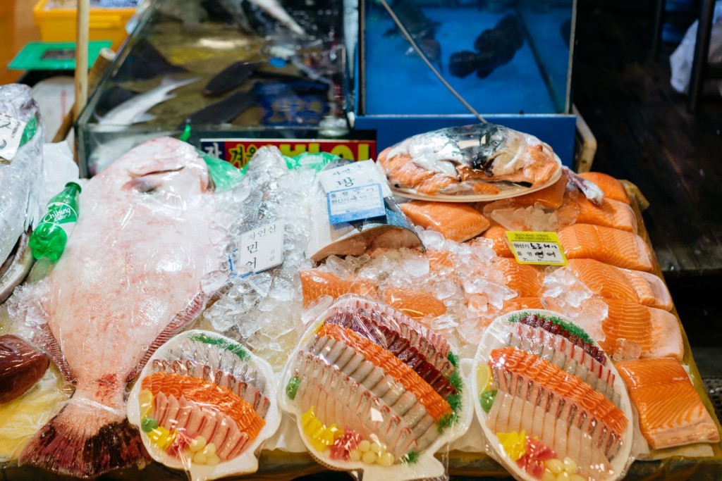 Kh&aacute;m ph&aacute; khu chợ hải sản lớn nhất Seoul - Ảnh 10.