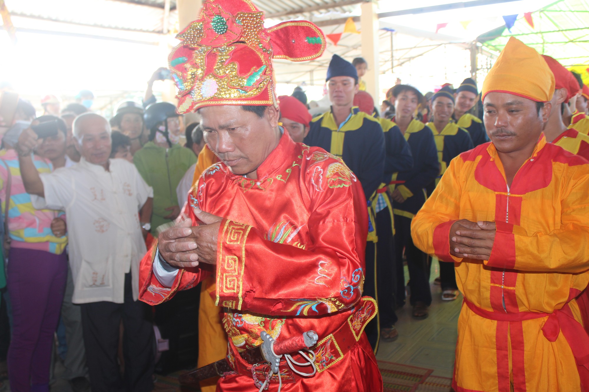 Lễ hội Nghinh &Ocirc;ng ở Bạc Li&ecirc;u r&uacute;t kinh nghiệm từ vụ ch&igrave;m t&agrave;u khiến 3 người chết - Ảnh 14.