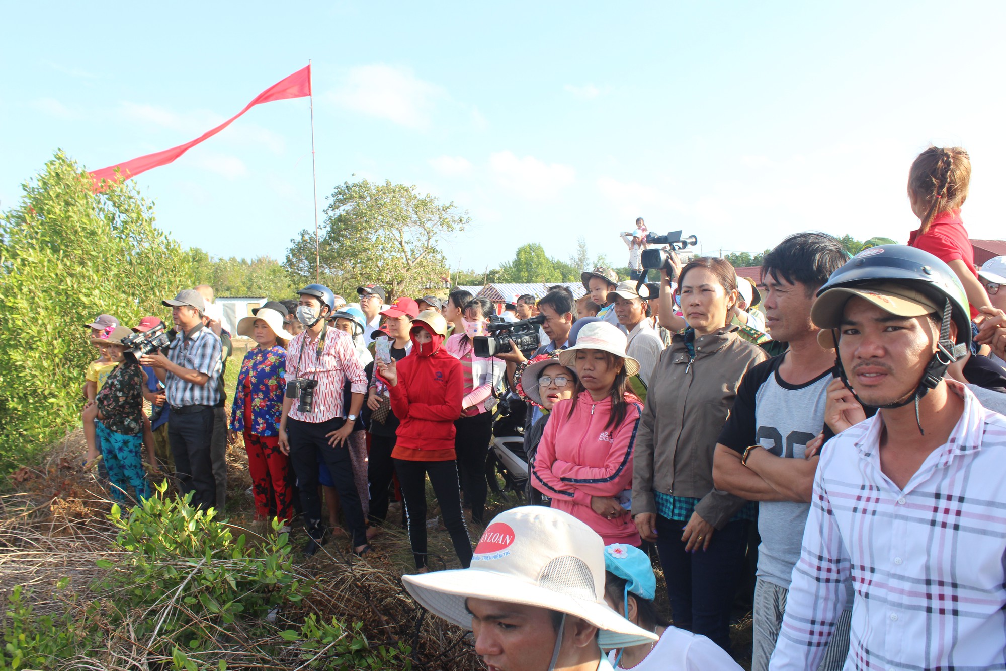 Lễ hội Nghinh &Ocirc;ng ở Bạc Li&ecirc;u r&uacute;t kinh nghiệm từ vụ ch&igrave;m t&agrave;u khiến 3 người chết - Ảnh 5.