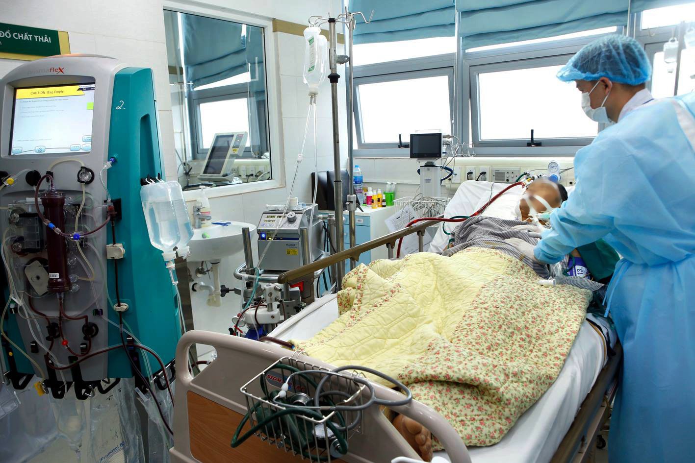Mẹ và song thai tử vong vì nhiễm cúm A/H1N1
