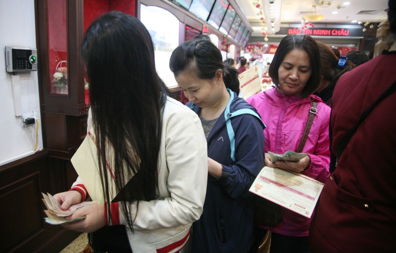 Heo v&agrave;ng đắt kh&aacute;ch trước ng&agrave;y Thần T&agrave;i - Ảnh 5.