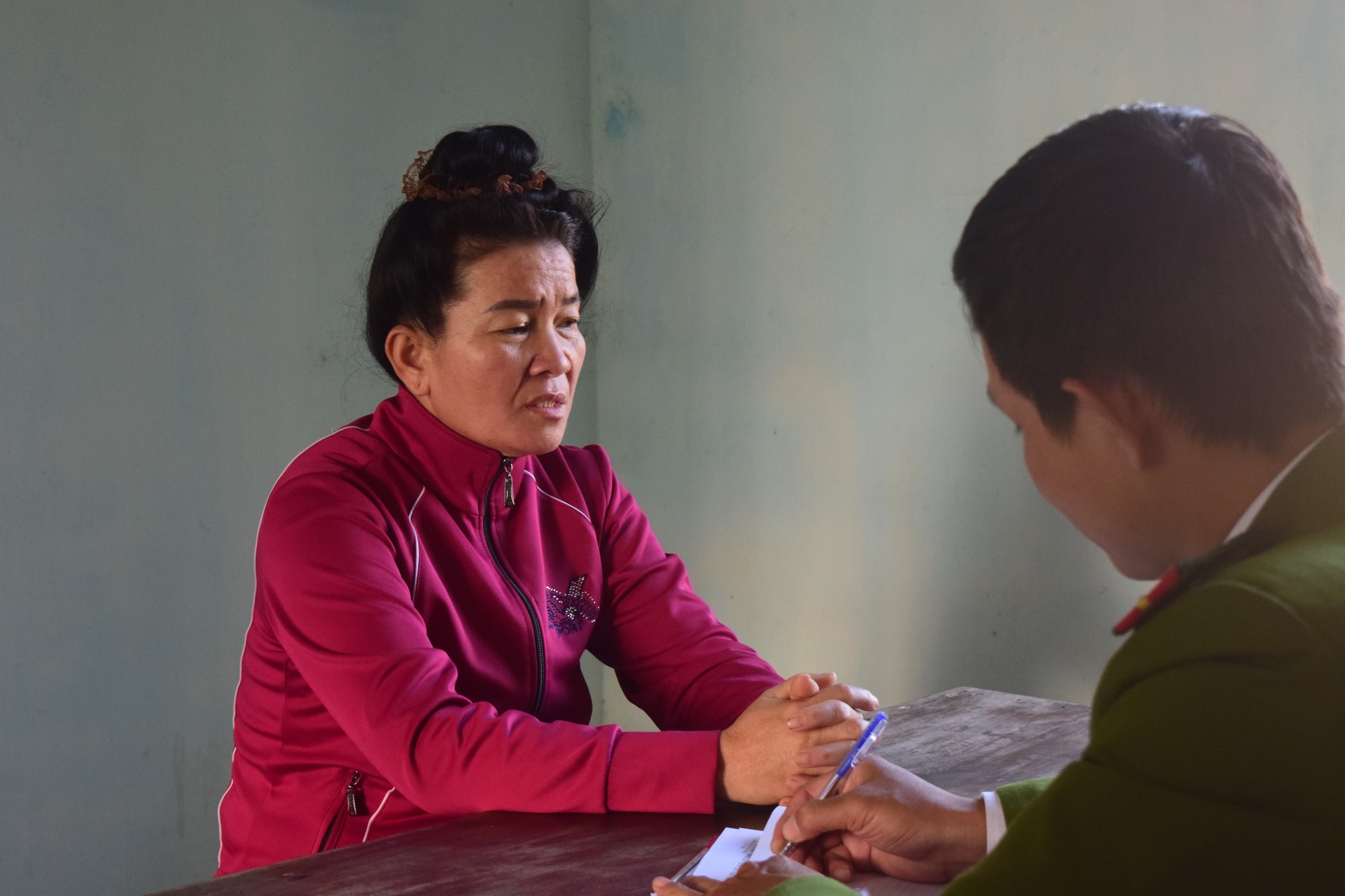 Khởi tố vụ &aacute;n vận chuyển ma t&uacute;y giấu trong quan t&agrave;i - Ảnh 1.