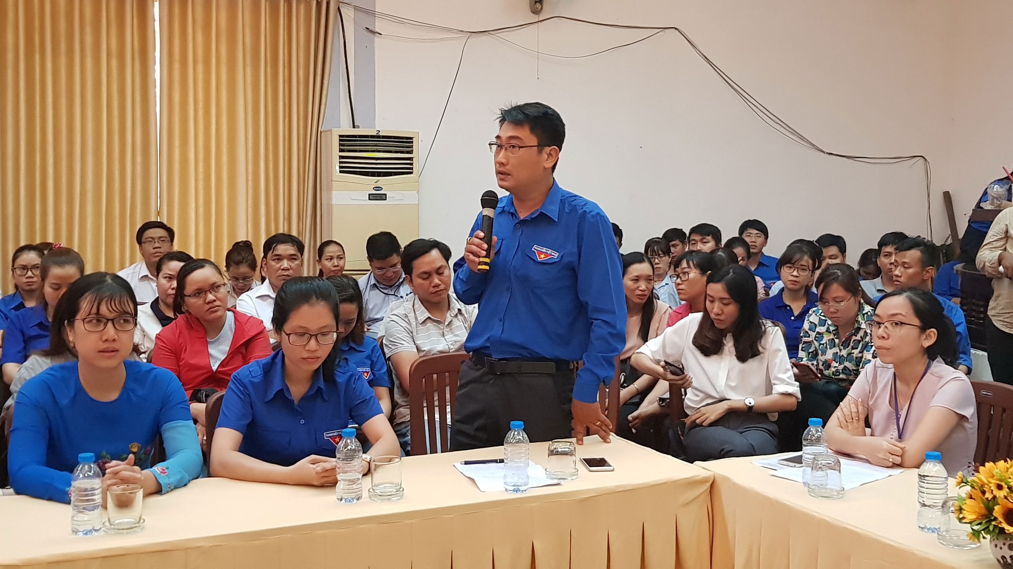 Đảng viên phải cầu thị, gần dân