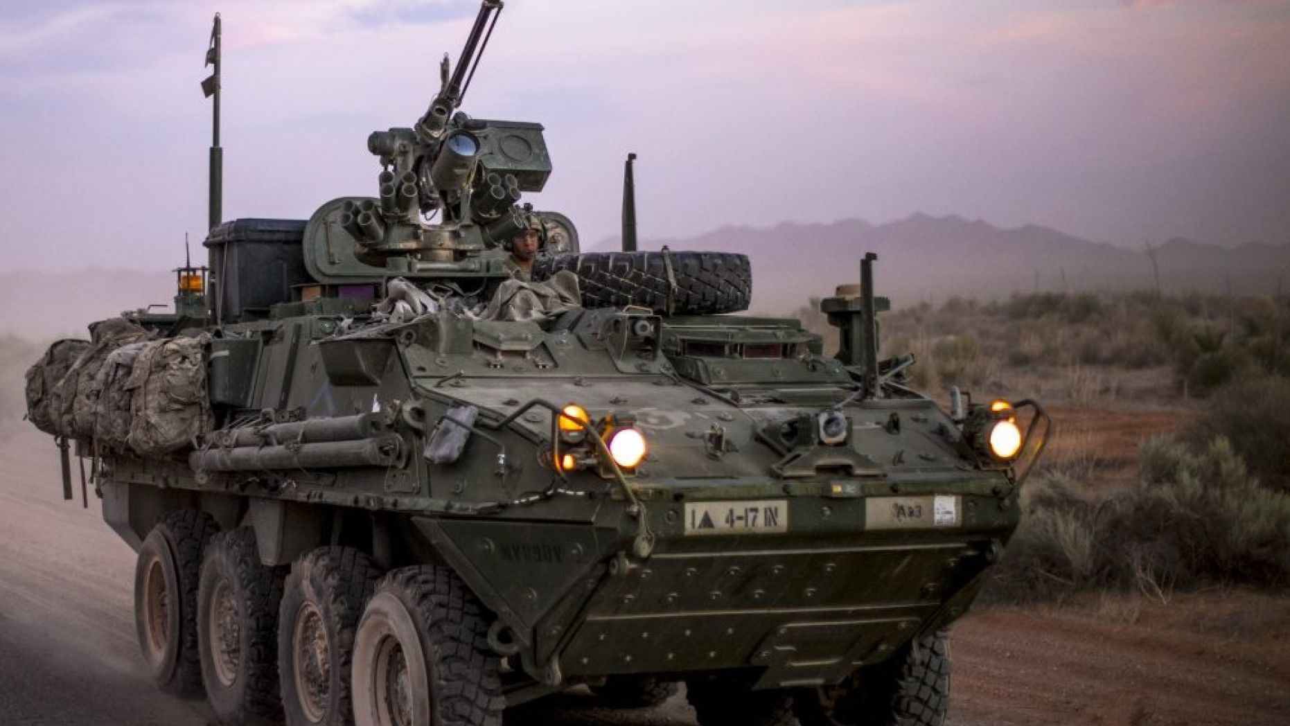 Mỹ phái “sát thủ” bọc thép Stryker tới châu Âu đối phó Nga