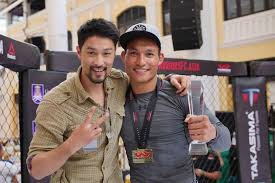Việt Nam chính thức có võ sĩ thi đấu MMA chuyên nghiệp