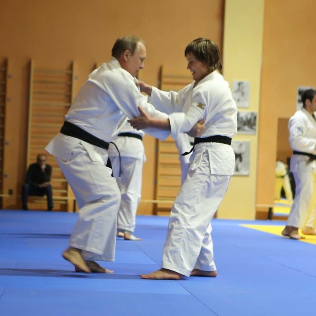 Ch&acirc;n dung nữ v&otilde; sĩ Judo hạ đo v&aacute;n &ocirc;ng Putin  - Ảnh 6.