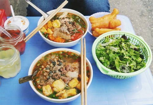 Kh&aacute;m ph&aacute; hết ba qu&aacute;n b&uacute;n ri&ecirc;u cua l&acirc;u đời ở H&agrave; Nội - Ảnh 2.