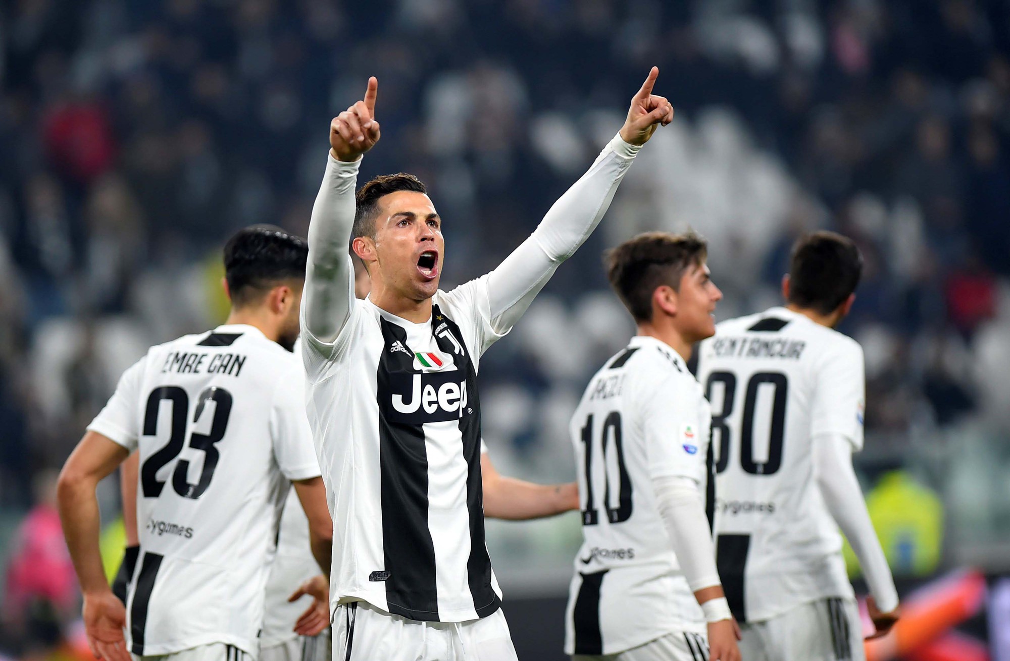 Ronaldo trở lại "ám" Atletico Madrid