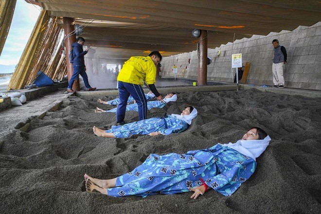 Kagoshima, v&ugrave;ng đất kỳ lạ với n&uacute;i lửa ngh&igrave;n năm - Ảnh 7.