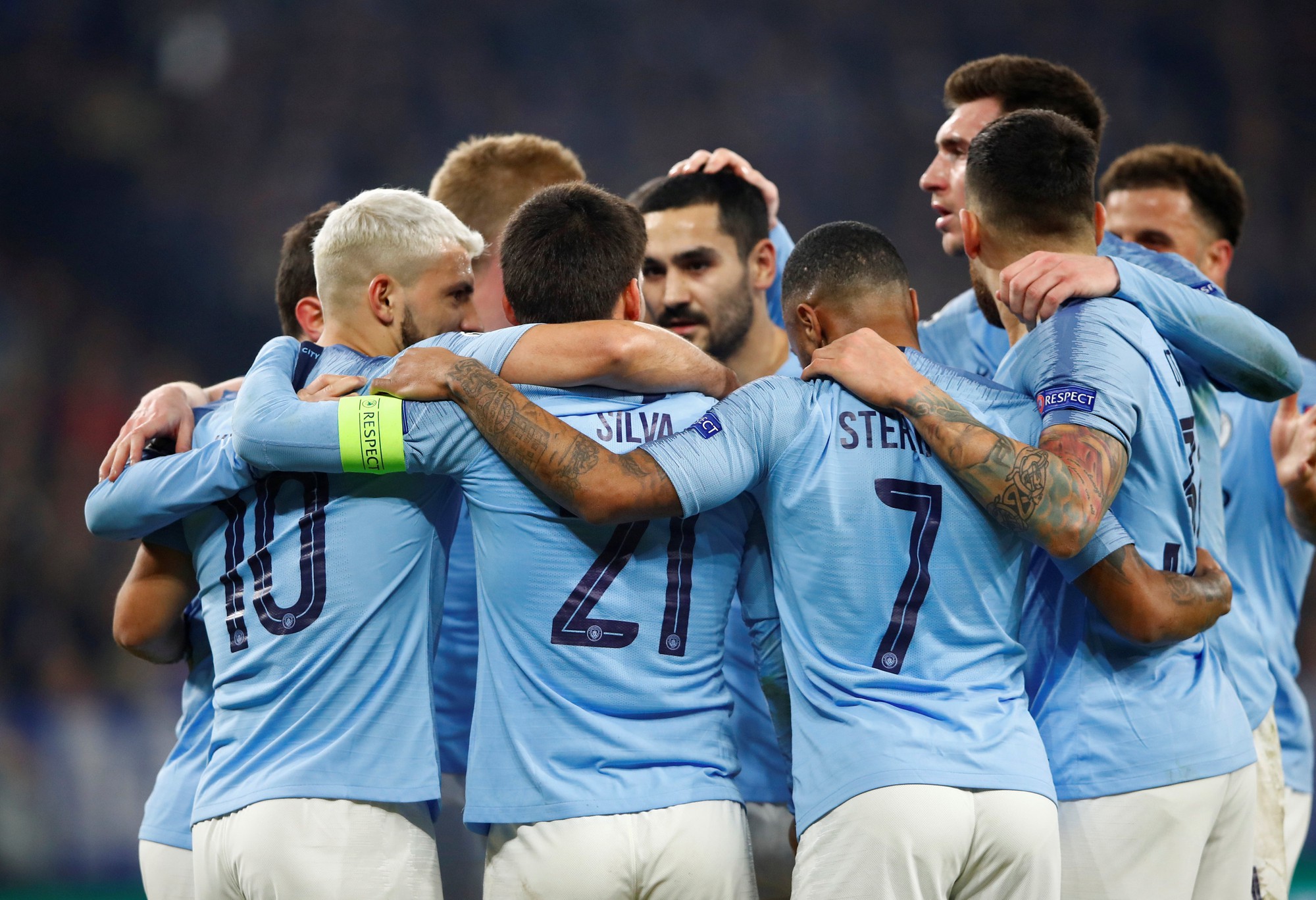 Ngược dòng điên rồ, Man City hạ Schalke 04 trên đất Đức