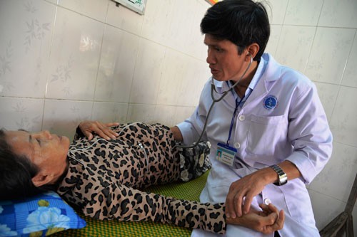 Vị bác sĩ của 16.000 dân