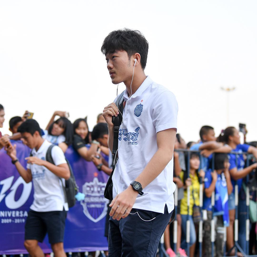 Xem Xuân Trường đá trận mở màn Thai-League - Ảnh 2.