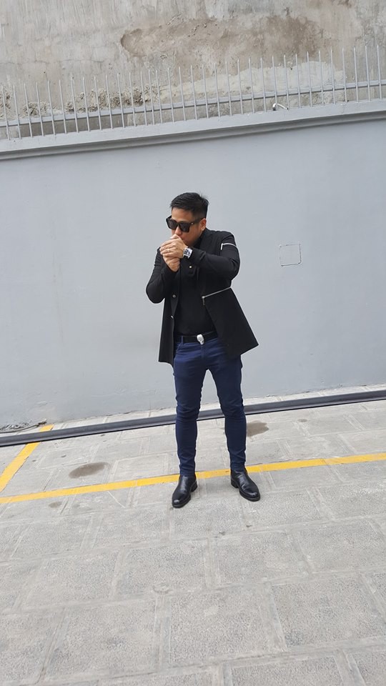 Sao Việt rôm rả mổ xẻ tiền nhiều để làm gì? - Ảnh 2.