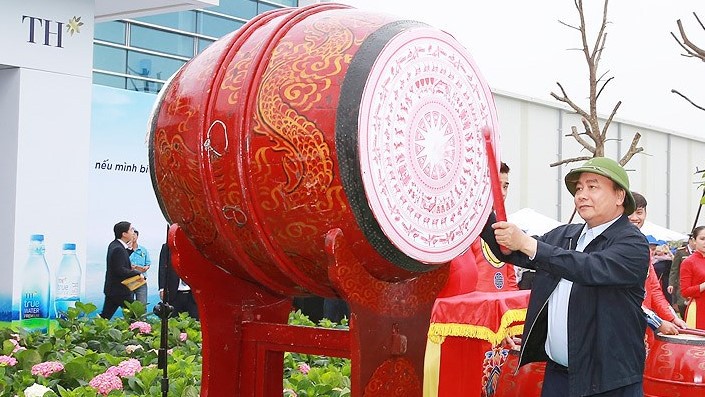 Tập đoàn TH tặng 21.000 cây dổi xanh cho tỉnh Nghệ An - Ảnh 1.