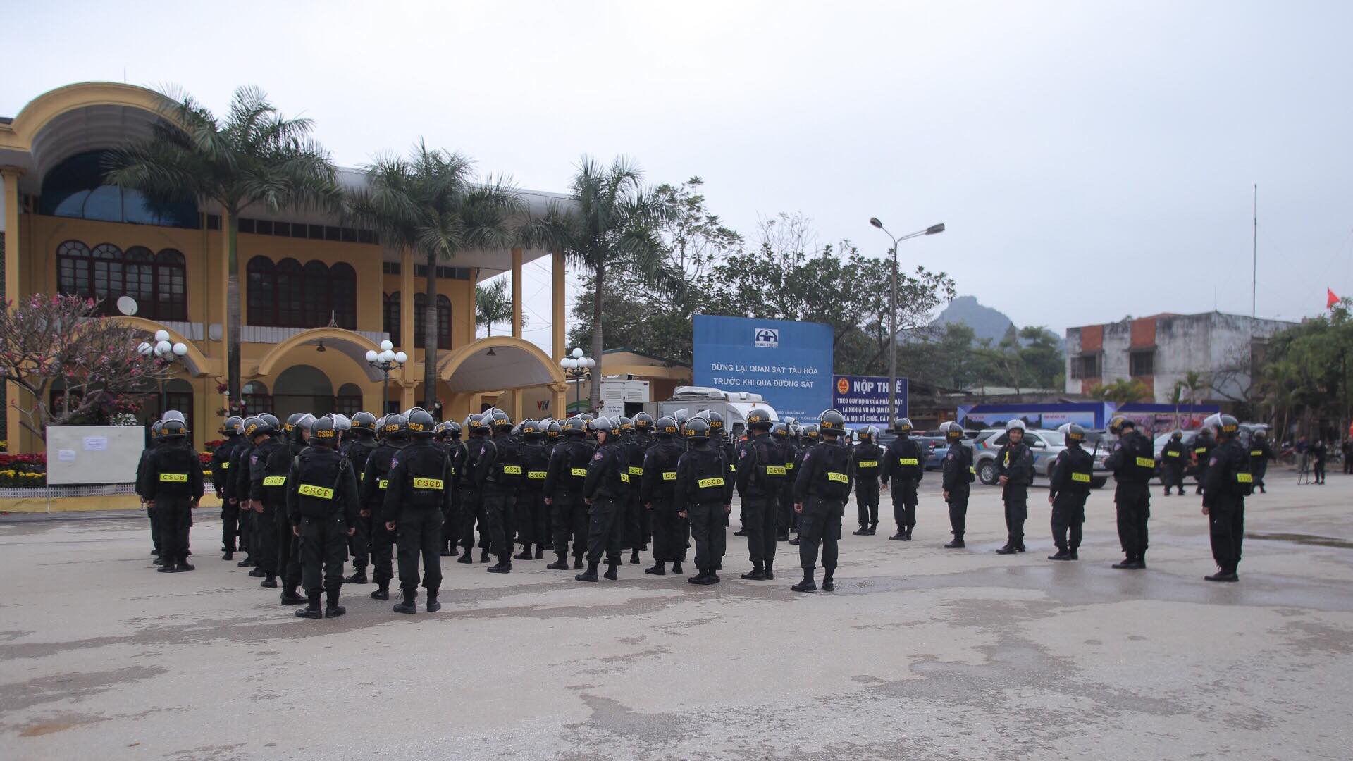 Xe bọc th&eacute;p biển 80 triển khai tại ga Đồng Đăng trước thềm Thượng đỉnh Mỹ-Triều - Ảnh 7.