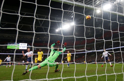 Chelsea - Tottenham: Tâm điểm Kepa