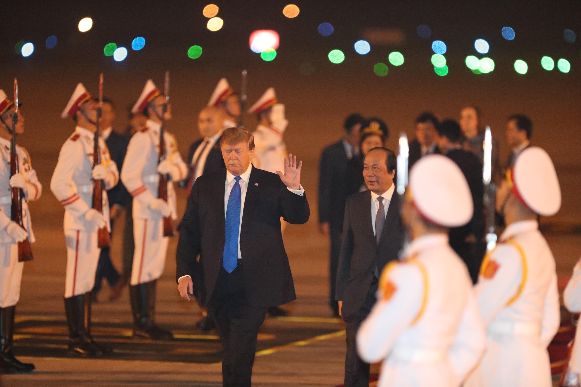 Toàn cảnh Hà Nội chào đón Tổng thống Mỹ Donald Trump - Ảnh 8.