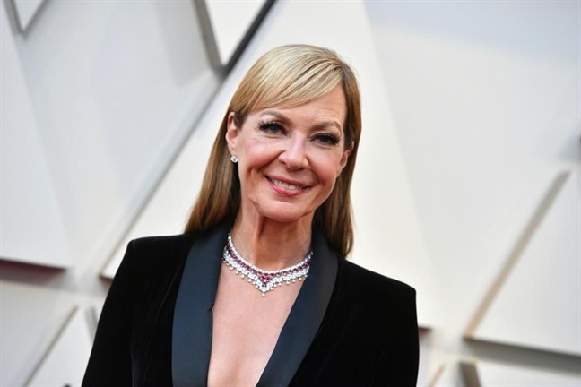 Phụ kiện to bản l&ecirc;n ng&ocirc;i tại Oscar 2019 - Ảnh 12.