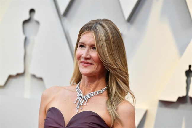 Phụ kiện to bản l&ecirc;n ng&ocirc;i tại Oscar 2019 - Ảnh 15.