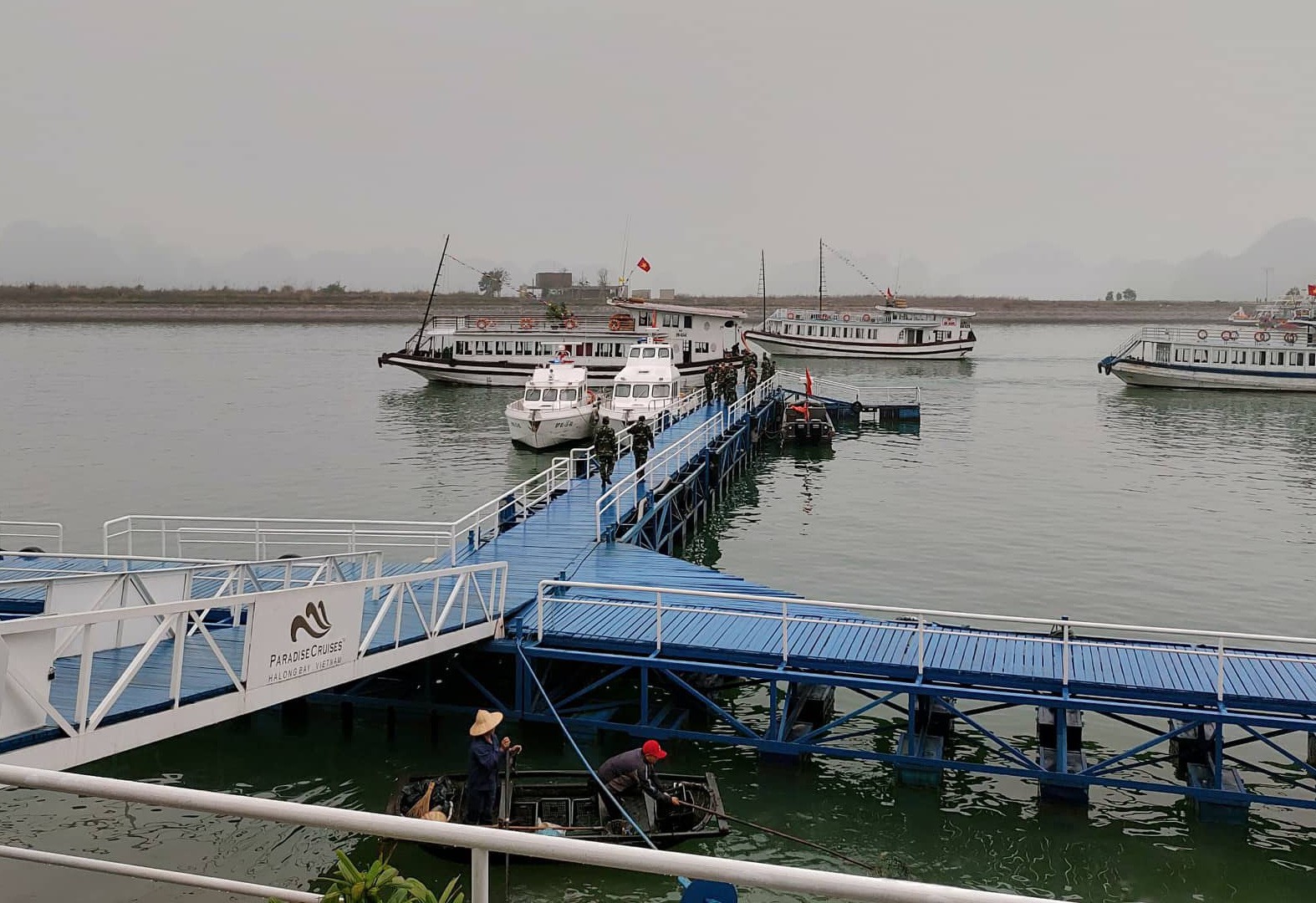 3 phó chủ tịch Đảng Lao động Triều Tiên thăm vịnh Hạ Long - Ảnh 14.