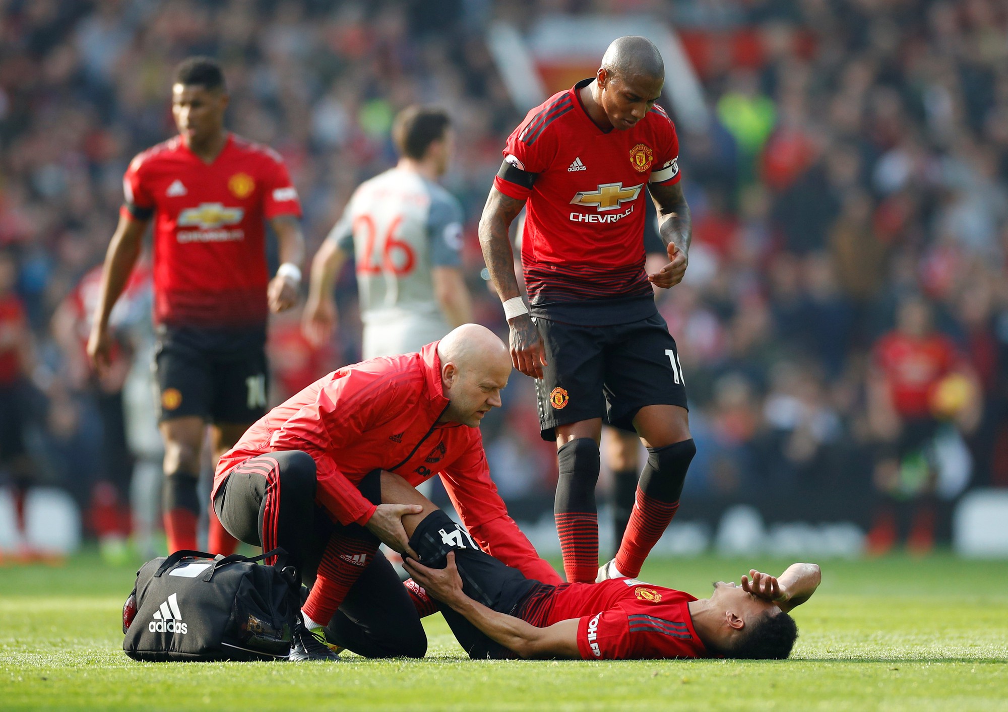 Bão chấn thương, Man United mất cả đội hình đấu Crystal Palace