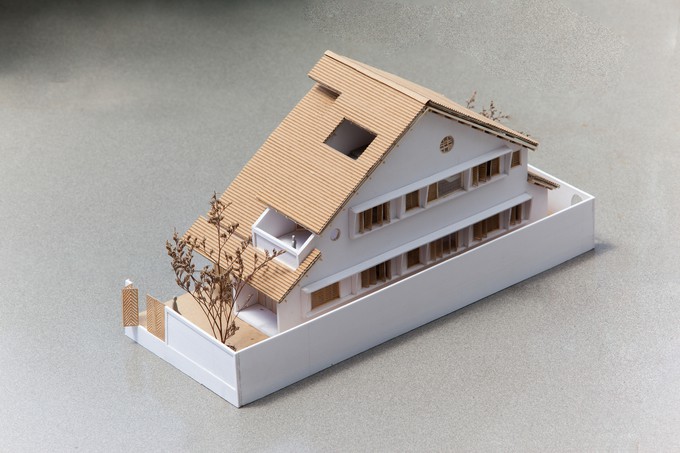 Nh&agrave; TP HCM ba tầng chỉ nh&igrave;n thấy m&aacute;i - Ảnh 13.