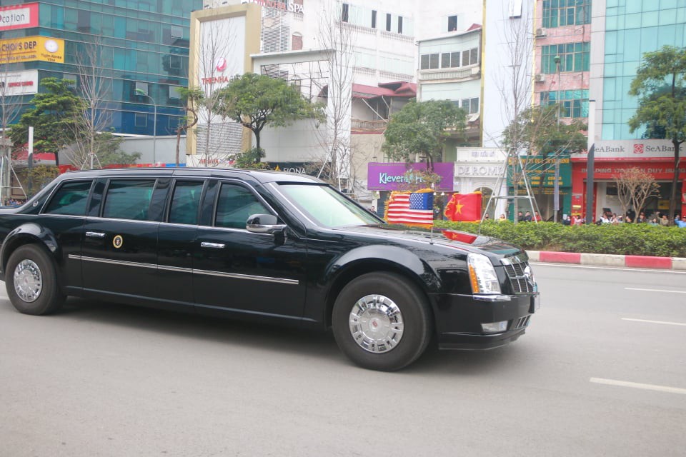 Toàn cảnh cuộc gặp Tổng Bí thư, Chủ tịch nước và Thủ tướng với Tổng thống Donald Trump - Ảnh 8.