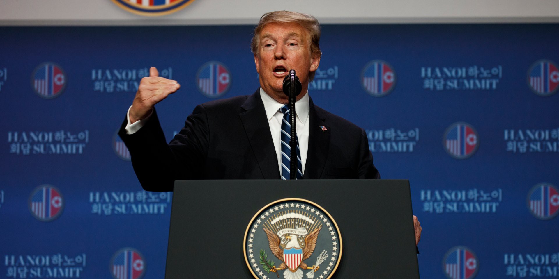 Tổng thống Trump gửi lời cảm ơn Việt Nam trên Không lực 1