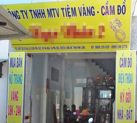 Thủ đoạn hoàn hảo của 1 ông chủ tiệm vàng ở Vĩnh Long